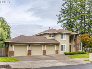 2800 Butler Rd, Damascus, OR 97080