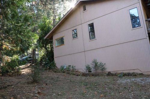 10458 Vly Vw Dr, Grass Valley CA  95949 exterior