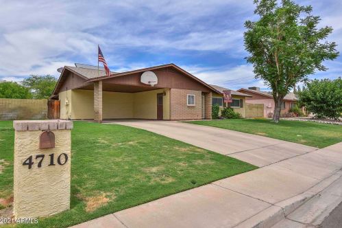 4710 Paradise Ln, Glendale, AZ 85306-2633