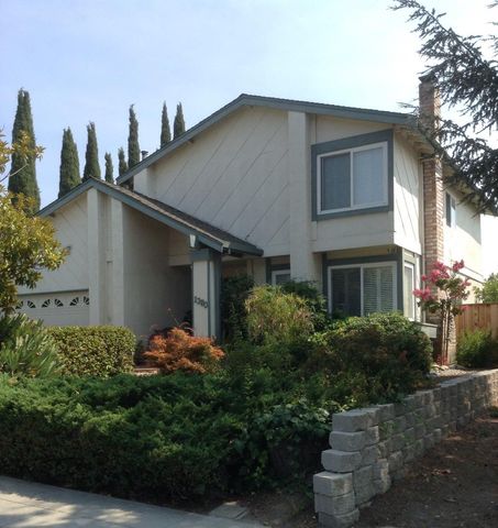 1380 Traughber St, Milpitas, CA 95035-4038