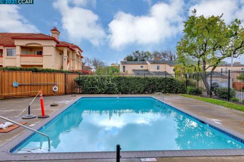 6549 Conestoga Ln, Pleasanton CA  exterior
