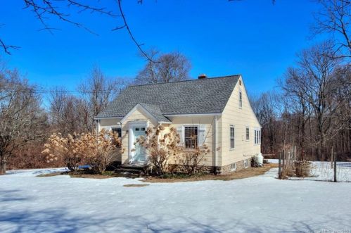 536 Moose Hill Rd, Upper Stepney, CT 06468-2413