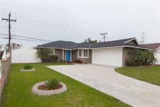 19109 Dunbrooke Ave, Long Beach, CA 90746-1903