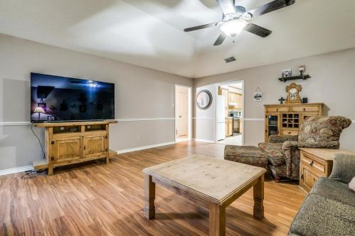 945 Dl Ave, Stephenville TX  76401-1736 exterior