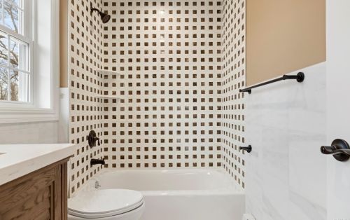 264 Frederick Ave, Roosevelt NY  11575-2340 exterior