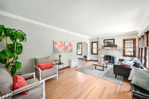 317 50, Milwaukee WI 53208-3632 exterior