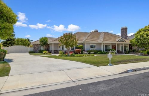 1225 Cedar St, Ontario, CA 91762-6004