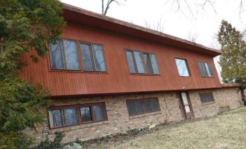 338 Brookhaven Ave, Cincinnati, OH 45215-1005