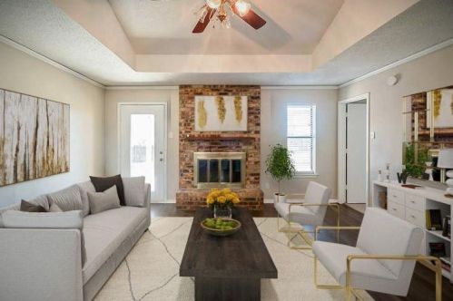 2558 Quail Ridge Dr, Denton, TX 76209-7934