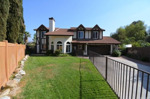 29857 Wisteria Valley Rd, Santa Clarita, CA 91387-1942