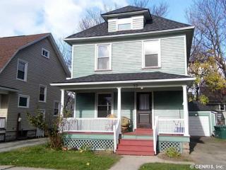 32 Lansdale St, Rochester, NY 14620-1518