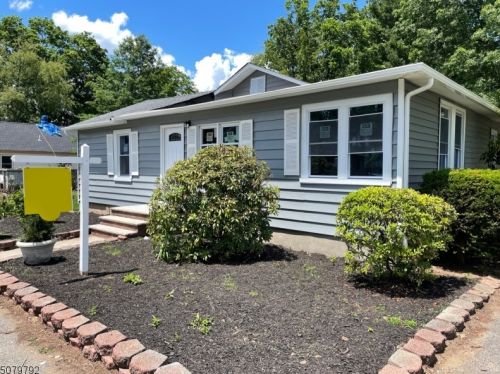 14 Maple St, Lincoln Park NJ  07035-2414 exterior