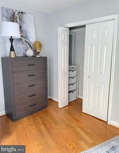 1750 Harvard St, Washington DC 20009-2968 exterior