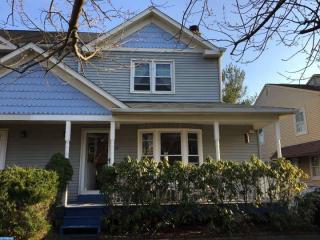 8 Sandy Ridge Dr, Gardenville PA  18901-3341 exterior