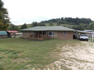 231 Beasley Hollow Rd, Linden, TN 37096-5400