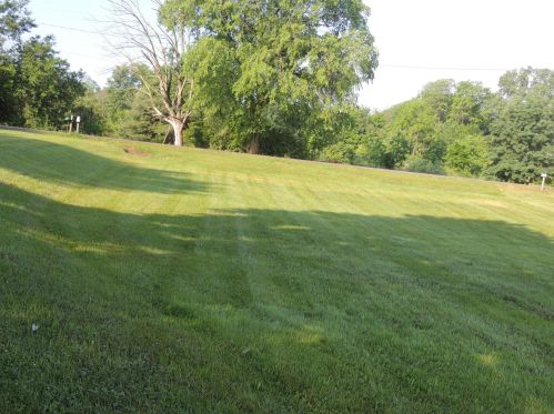 8032 Martinsburg Rd, Mount Vernon OH  43050-9075 exterior