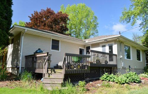 345 Mohican Dr, Crooksville OH  43731-9729 exterior