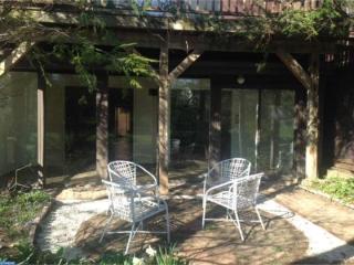 27 Eden Roc, New Hope PA  18938-2209 exterior