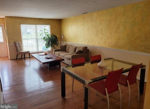 286 Tulip Tree Ct, Blue Bell, PA 19422-2807