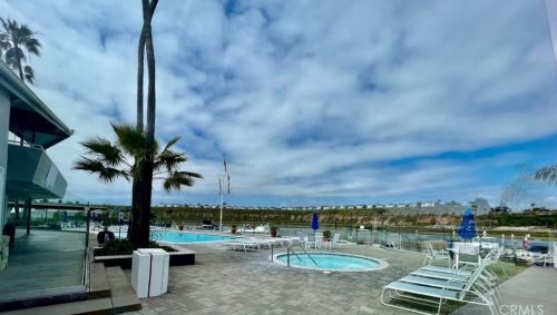 112 Yorktown, Newport Beach CA  92660-6144 exterior