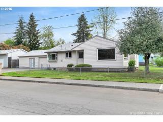 5544 104th Ave, Portland, OR 97266-4106