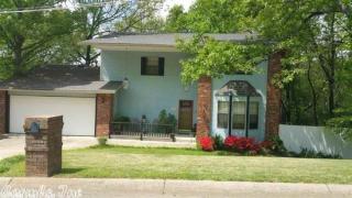 15 Lake Dr, North Little Rock, AR 72116-8301