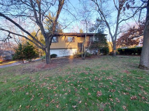28 Blackthorn Loop, New Hamburg, NY 12590-4223