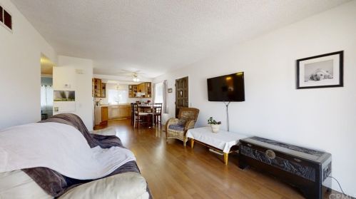 4001 Via Encinas, Cypress CA 90630-3431 exterior