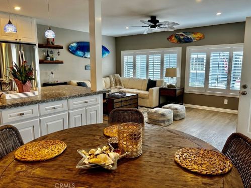 267 Revere Way, Newport Beach CA  92660-6160 exterior