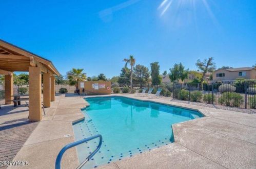 18801 8th Pl, Phoenix AZ 85042-4304 exterior