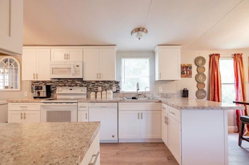 3261 Chisholm Trl, Polk City FL  33868-8838 exterior