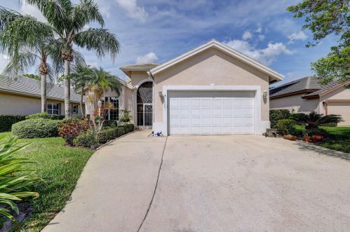 7241 Marsh Ter, Fort Pierce, FL 34986-3232