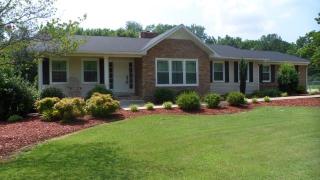 2135 Betty Ave, Lawrenceburg, TN 38464-7224