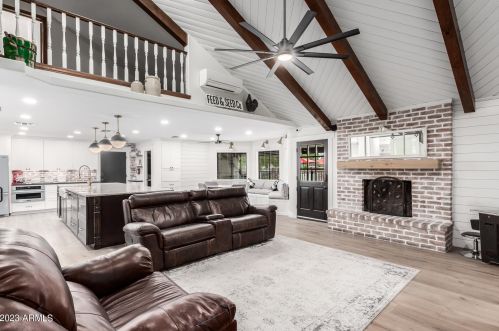 733 Campbell Ave, Gilbert AZ 85234-3215 exterior