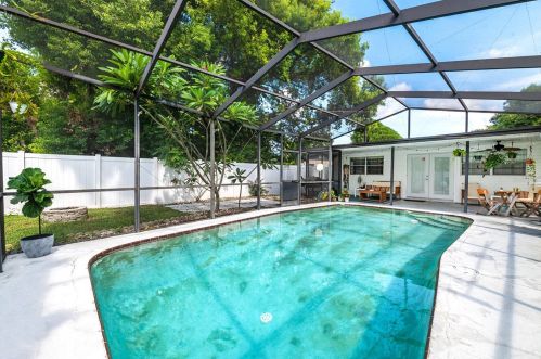 3206 Coe Ave, Orlando FL  32806-3460 exterior