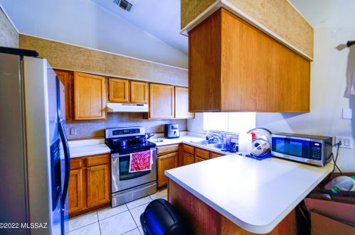 1621 Colonial Hts, Tucson, AZ 85746-1356