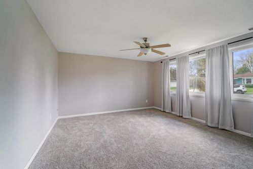 1106 Orchard Dr, Manitowoc WI  54220-1935 exterior