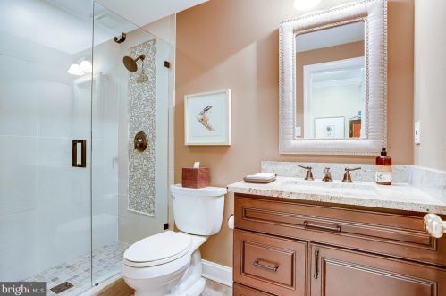 11406 Wild Bramble Way, Herndon VA  20194-1001 exterior