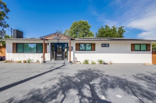 1014 Gamble Ln, Escondido, CA 92029-4435