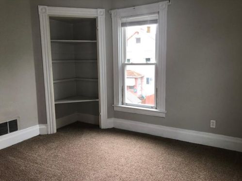 433 Jackson St, Monongahela PA 15063-2448 exterior