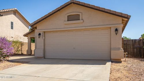 15441 Hearn Rd, Sun City AZ  85379-7070 exterior