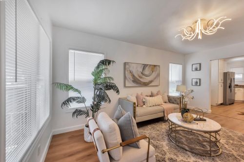 1244 106th Ave, Oakland CA  94603-3814 exterior