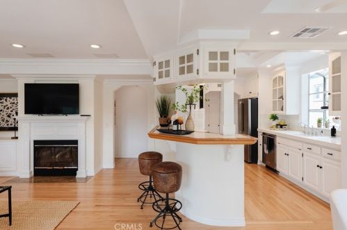 593 26th St, Manhattan Beach CA  90266-2208 exterior