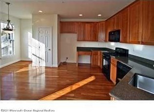 507 Abby Rd, Middletown NJ  07748-6501 exterior
