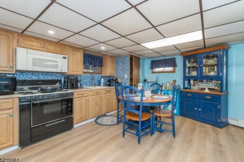 628 Main St, West Paterson NJ  07424-1020 exterior