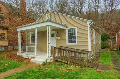 1506 Walters Ave, Pittsburgh, PA 15209-1711