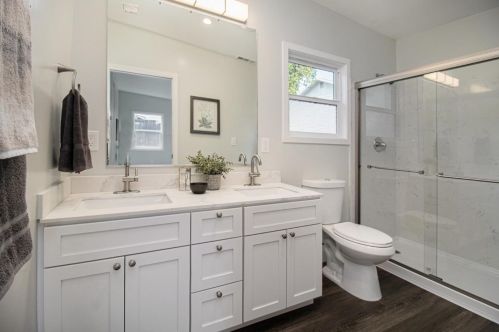 143 Navy St, West Pittsburg, CA 94565-4008