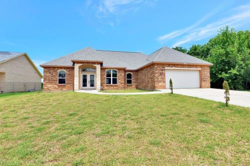 3420 3rd Ave, Texas City, TX 77590-6609