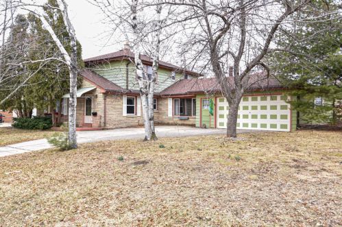 138 Van Norman Ave, Milwaukee WI 53235-5723 exterior