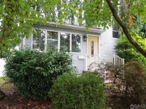 3313 Park Ave, South Plainfield, NJ 07080-5223